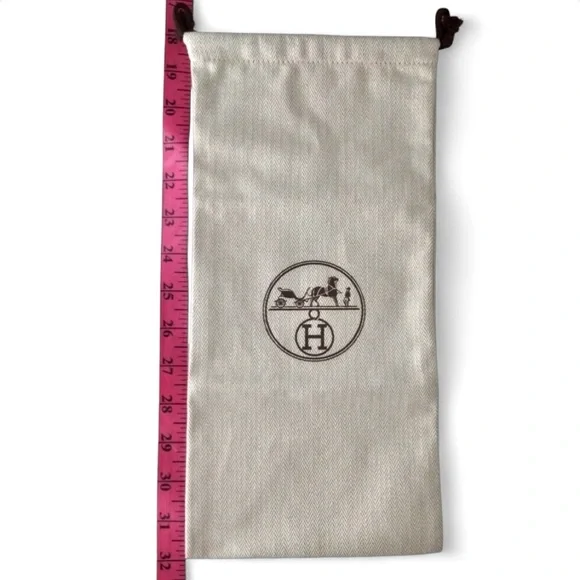 Hermès Herringbone Dust Bag – SLG & Accessory Size – Collector Grade - Picture 8 of 11